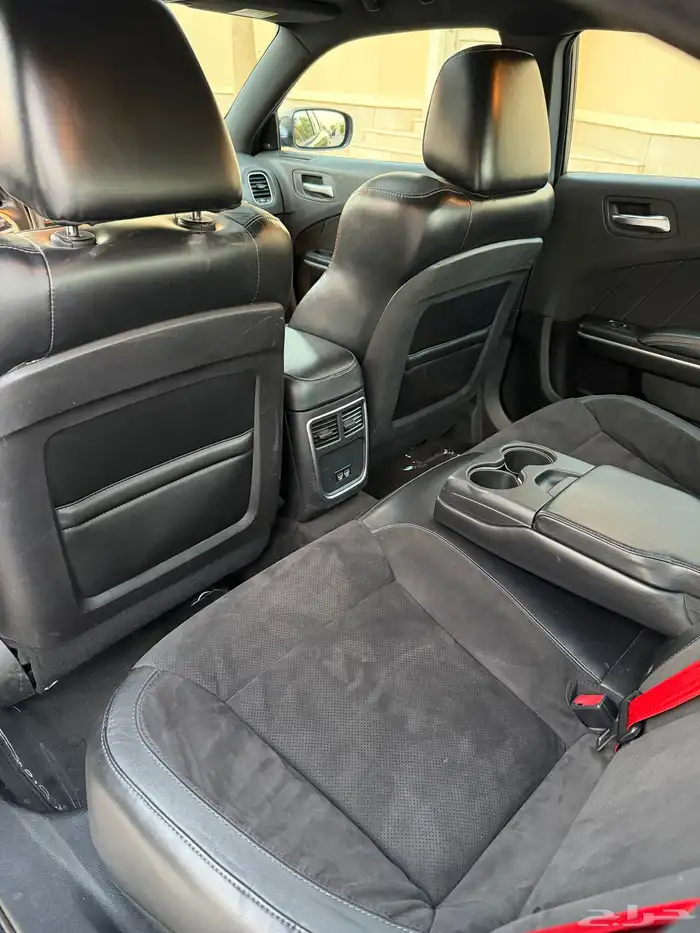 دوج تشارجر RT 2016 فل هاوس هيمي 8 سلندر بحالة الوكاله 44