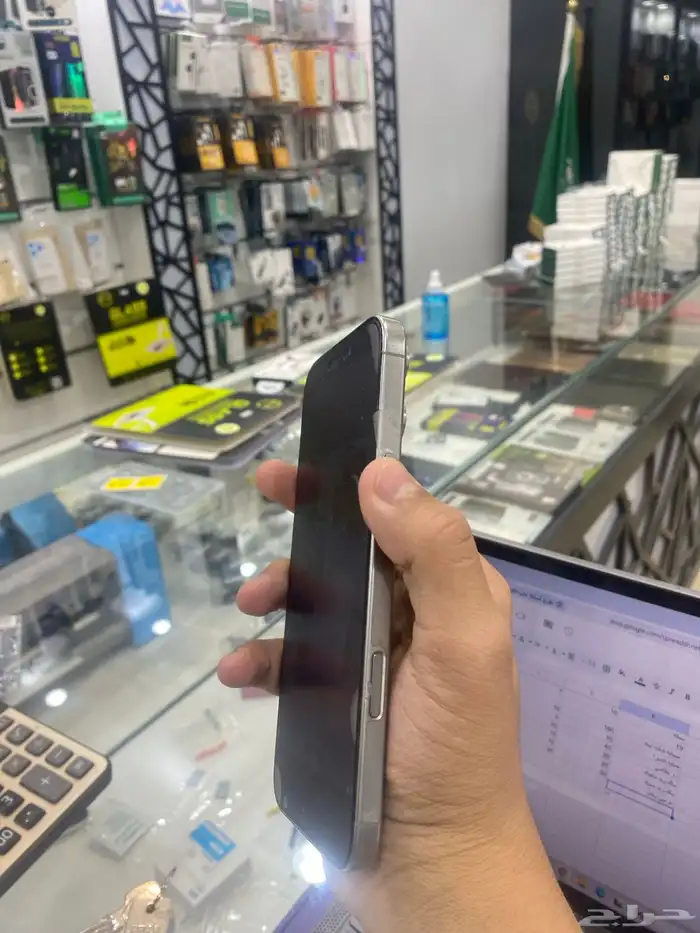 ايفون 16 pro max 2