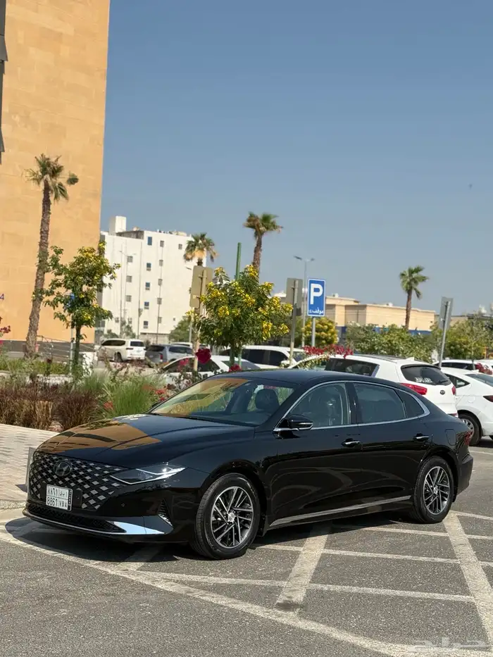 للبيع هونداي ازيرا المديل 2020 4