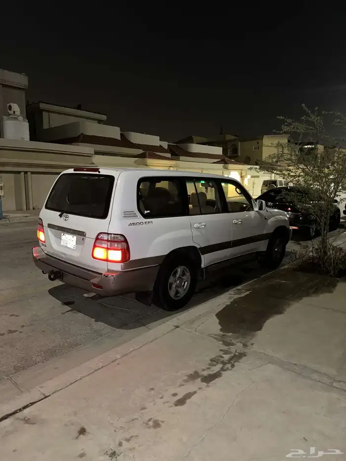 لاندكروزر 2004 جي اكس ار قير عادي حكومي للبدل فقط 4