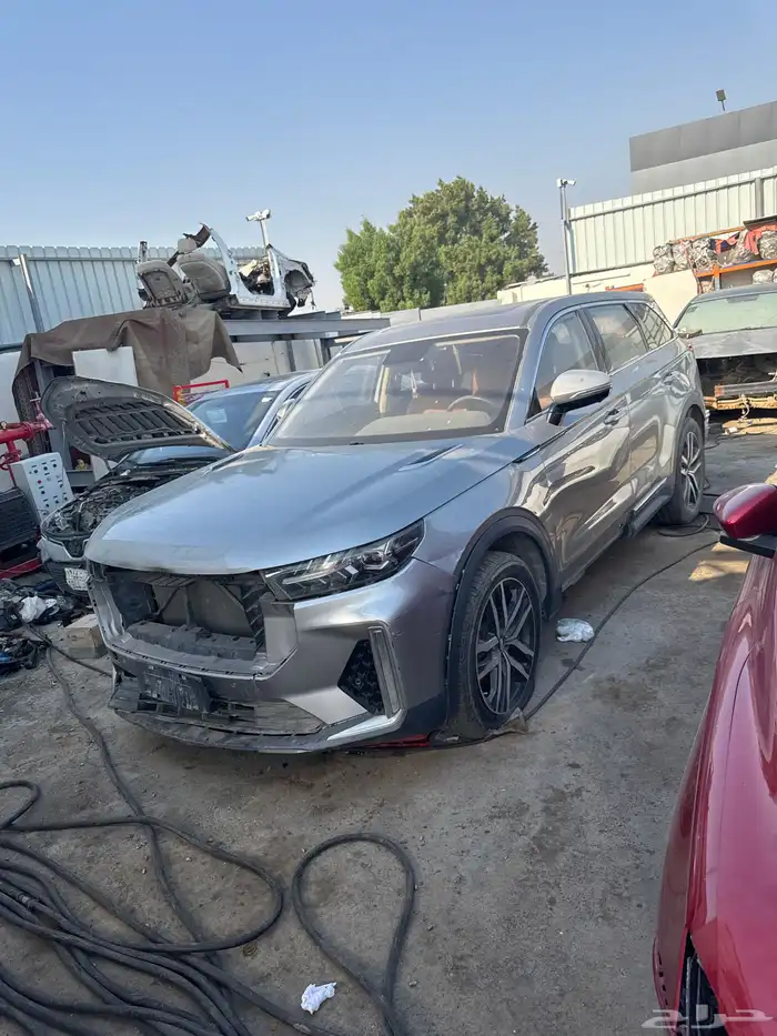 سيارات مصدومه 48