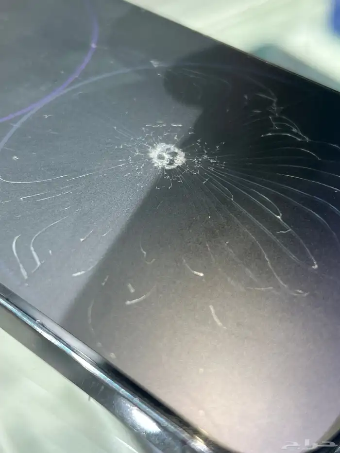 ايفون 14 برو ماكس للبيع يوجد كسر بل شاشته نسيت البطاريه 85 4