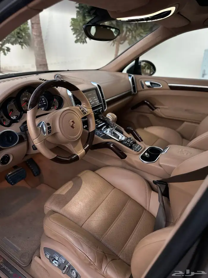 بورش كايين GTS 2013 عداد قليل 25