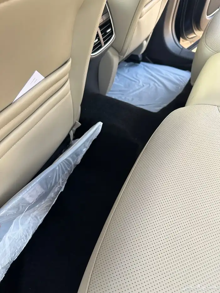 جيب مازدا CX9 بحالة الوكالة 14