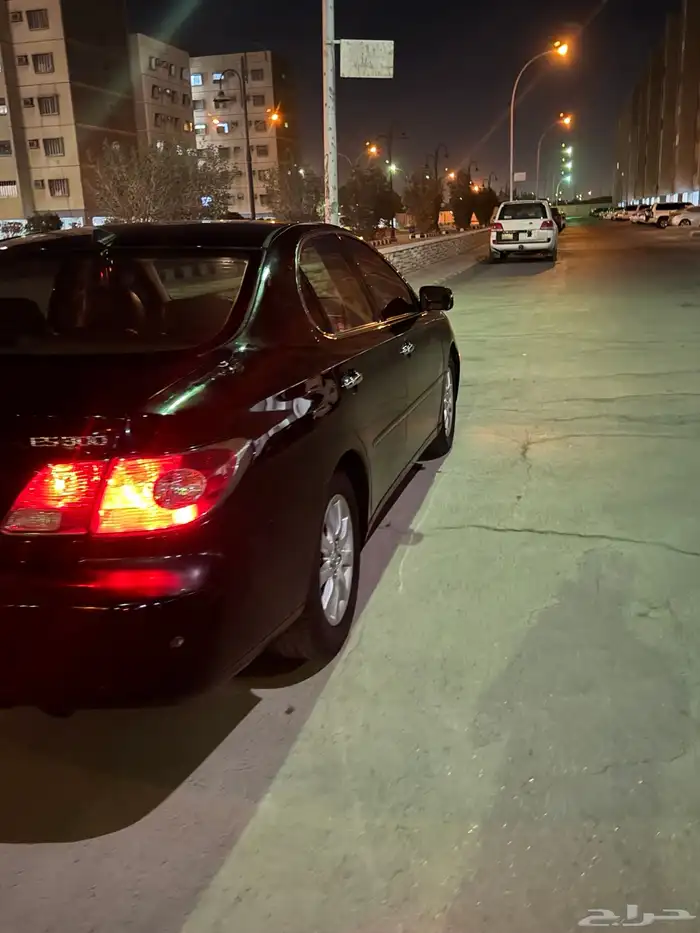 لكزس ممشى قليل 3