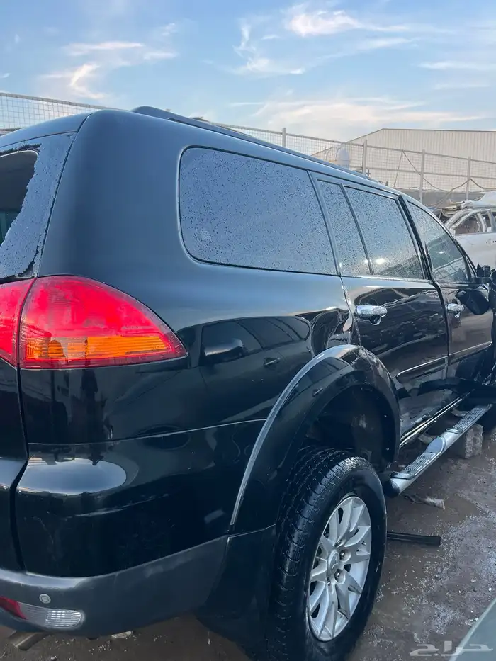 ميتسوبيشي باجيرو سبورت 2009 2