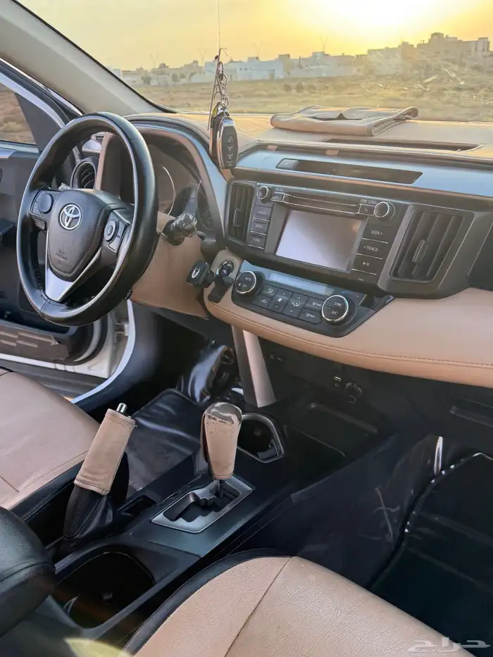 راف فور 2018 للبيع مالك اول 30