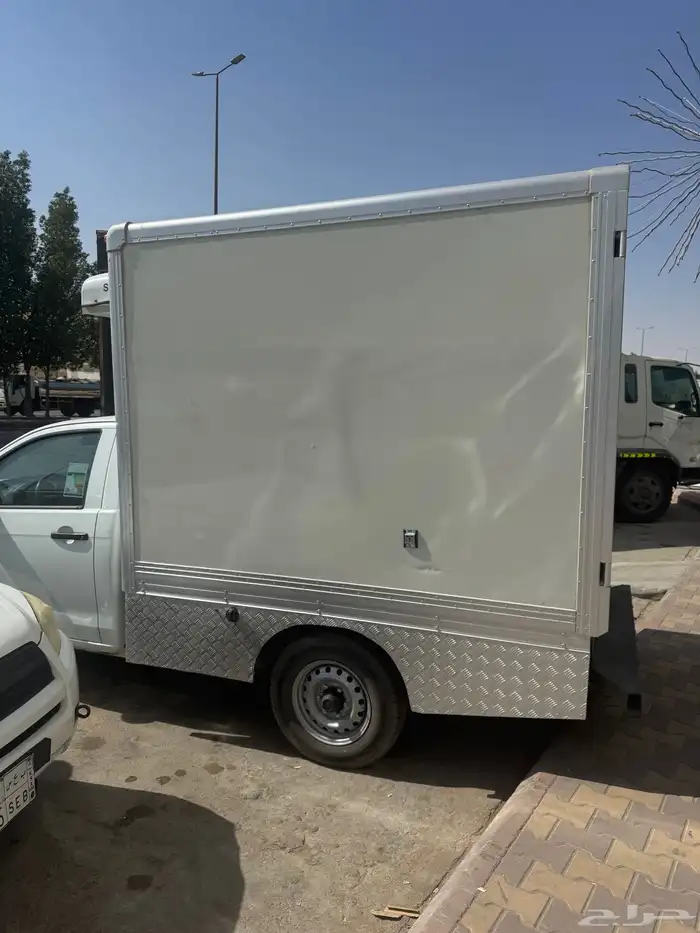 وانيت ايسوزو 2025 4