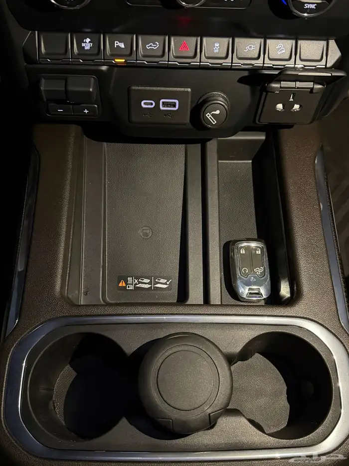 سلفرادو تريل بوس 2021 مخزن 19