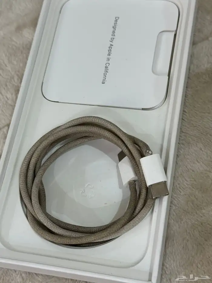 للبيع ايفون 15 برو ماكس 4