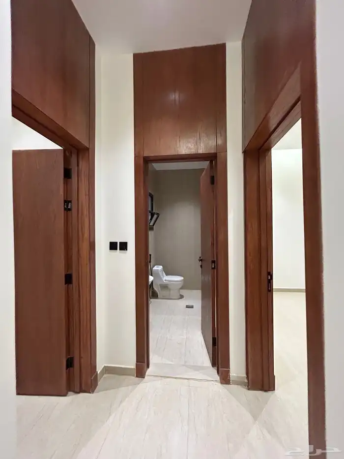 دور ارضي مستقل 8