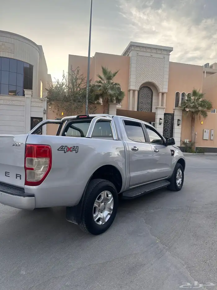 للبيع فورد رينجر 2016ديزل قير اتومتيك المكينه الكبيرة 1