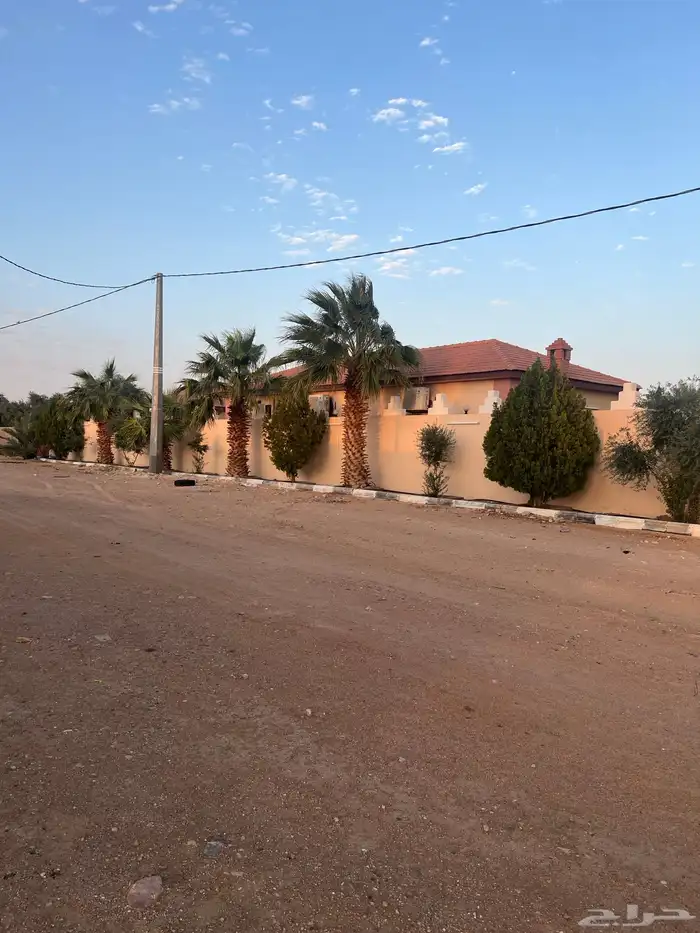 للبيع استراحة ومزرعة بالشقيق 36