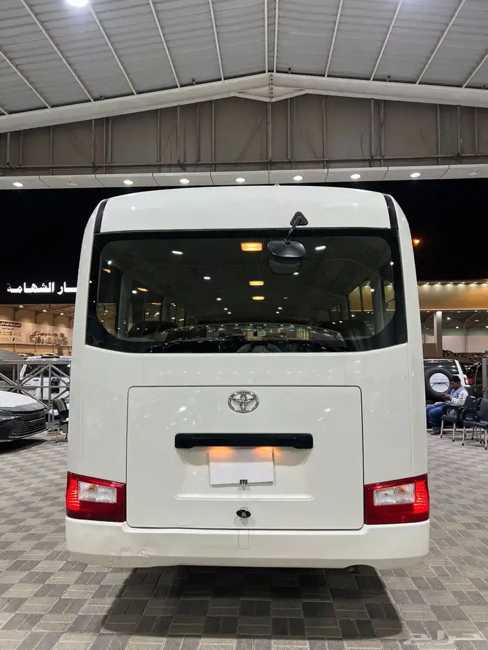 للبيع باص تويوتا كوستر ديزل موديل 2020 4