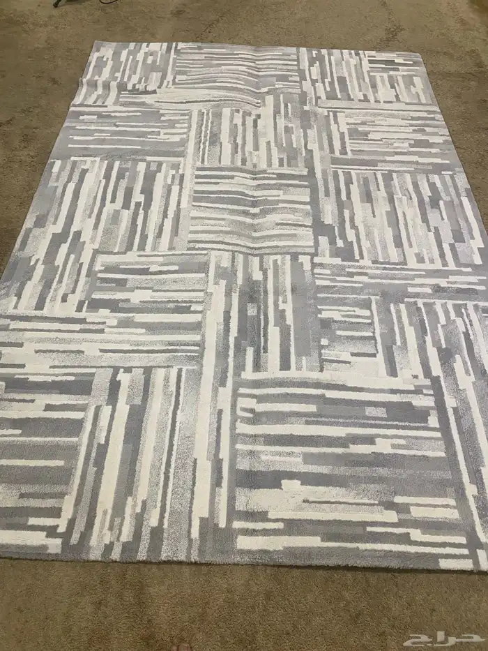 سجاد نظيف جدا  صناعه تركيه   لا تشكوا من أي شي 0