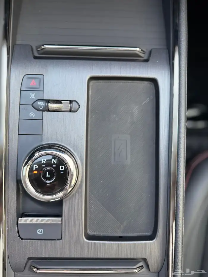 فورد تورس 2024 فل كامل تيتانيوم 68