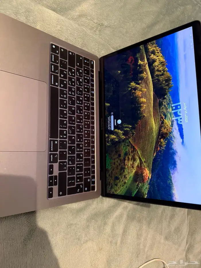 ماك بوك اير 2