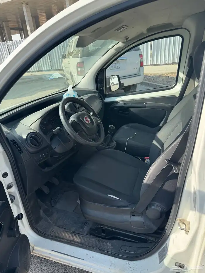 فان بضاعة فيات 9