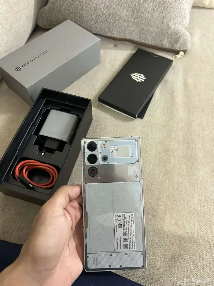 جوال ريدمجيك 6