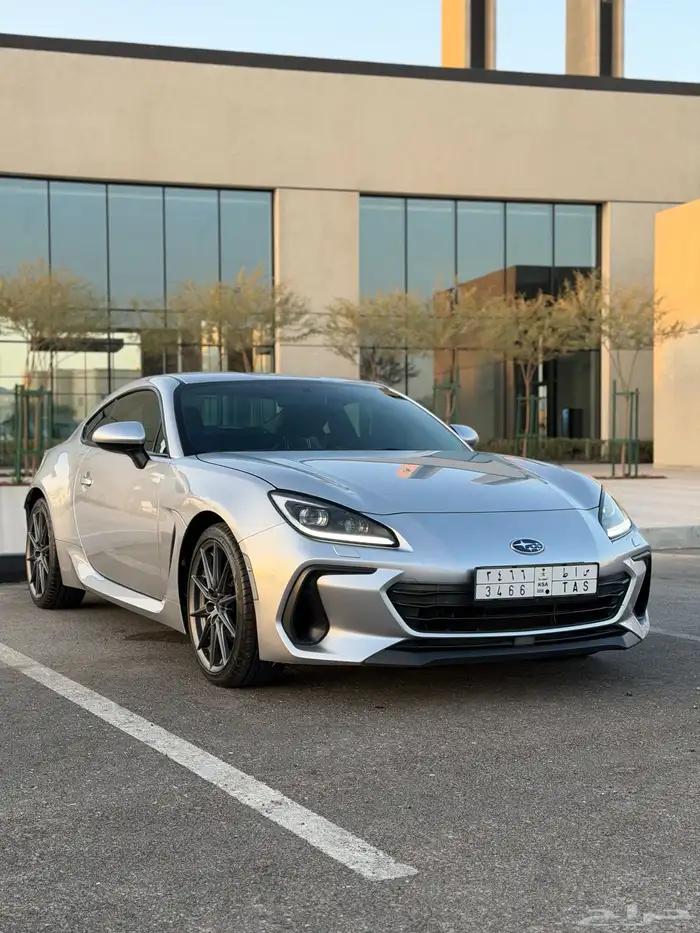 سوبارو BRZ 2023 1