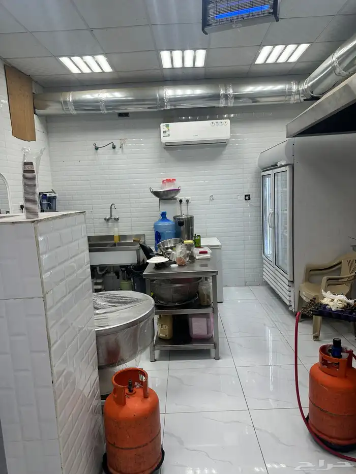 محل مطبق وأكلات شعبية للتقبيل 0