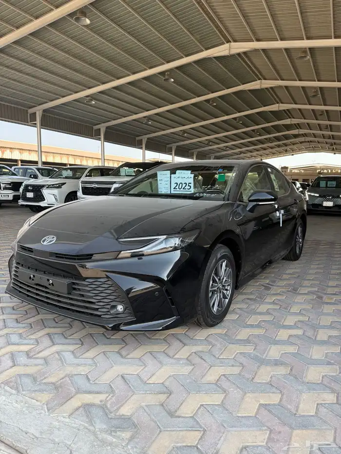 تويوتا كامري E موديل 2025 2