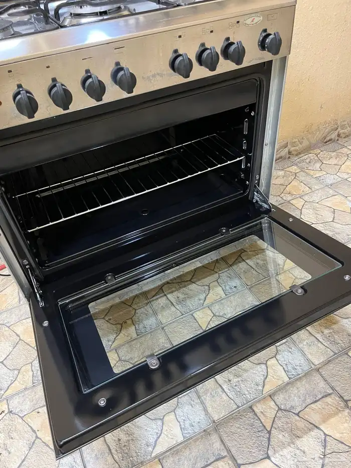 فرن جليم غاز مقاس 60  80 للبيع الموقع المزاحميه 22