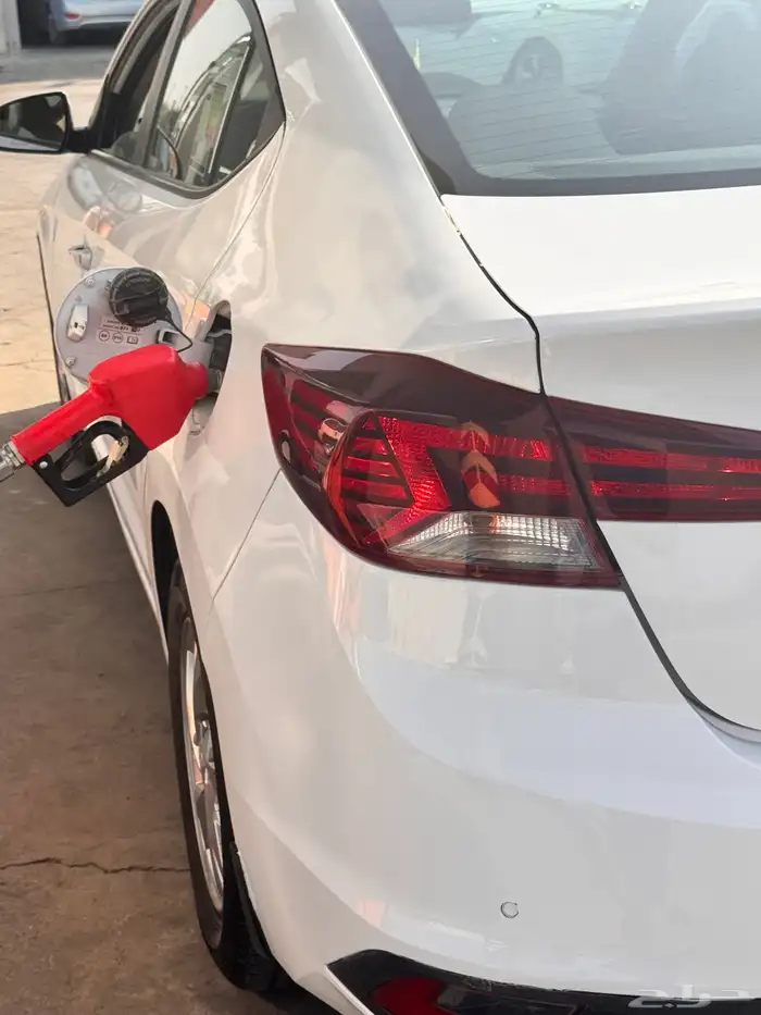 النترا 20 مالك اول 19