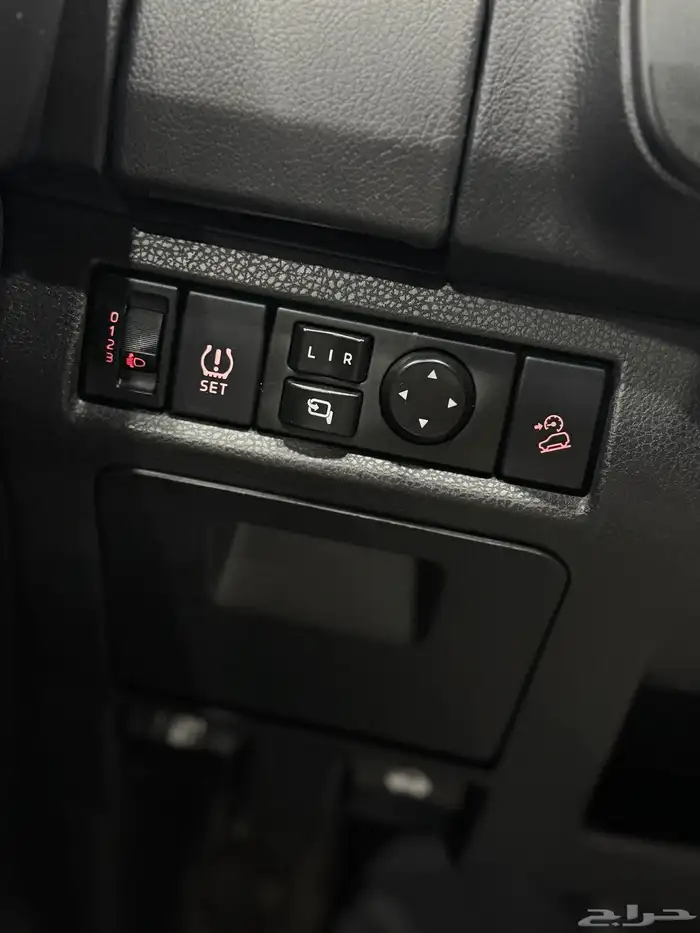 ايسوزو ديماكس 2020 عداد 122 الف كيلو - GT ديزل 14