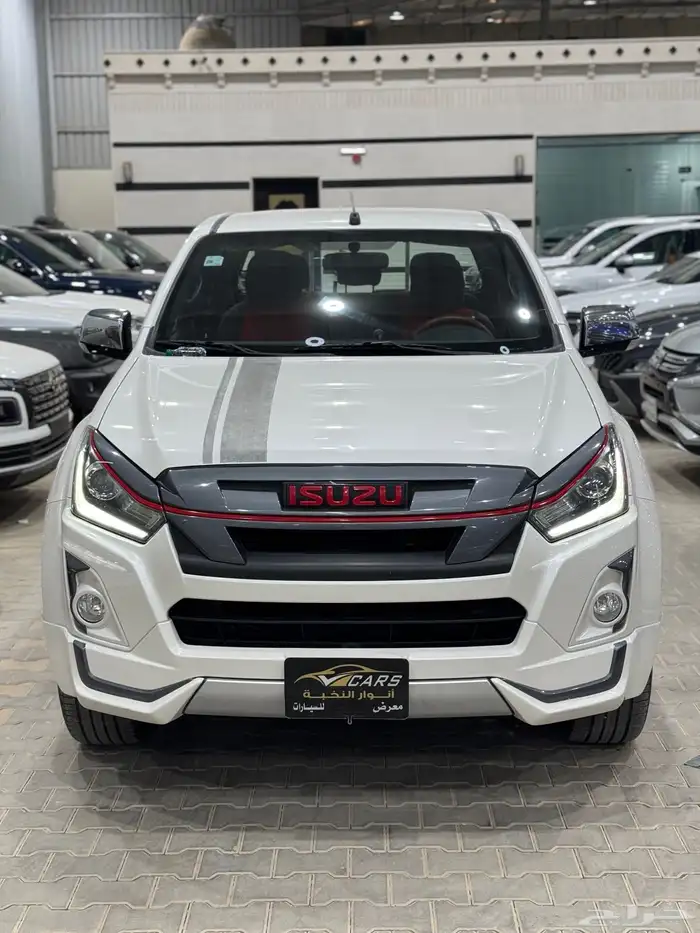 ايسوزو ديماكس 2020 عداد 122 الف كيلو - GT ديزل 0