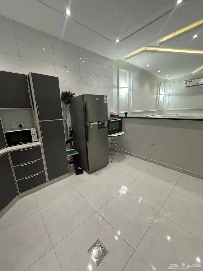 شقة ثلاث عرف مؤثثه بالوسام بالطايف 11