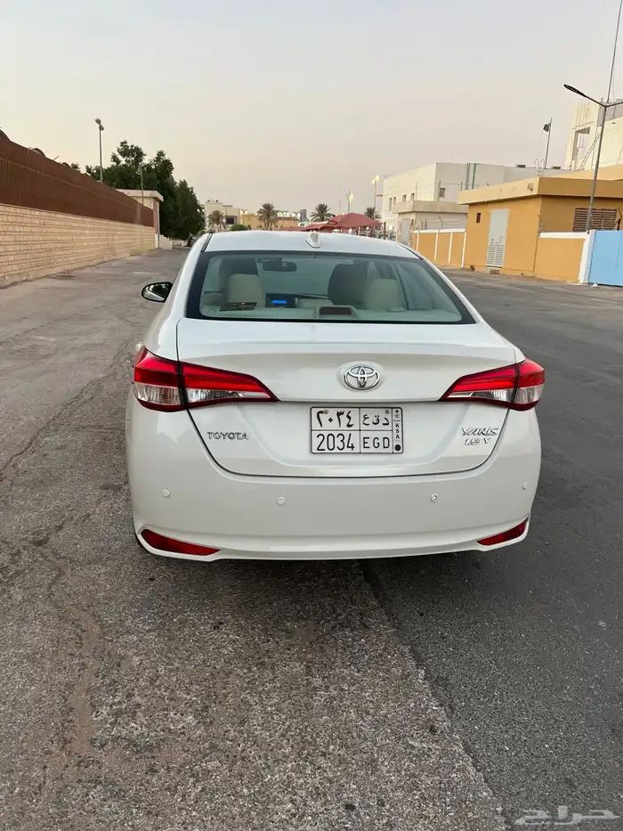 تويوتا يارس 2019 نص فل اوتوماتيك 11