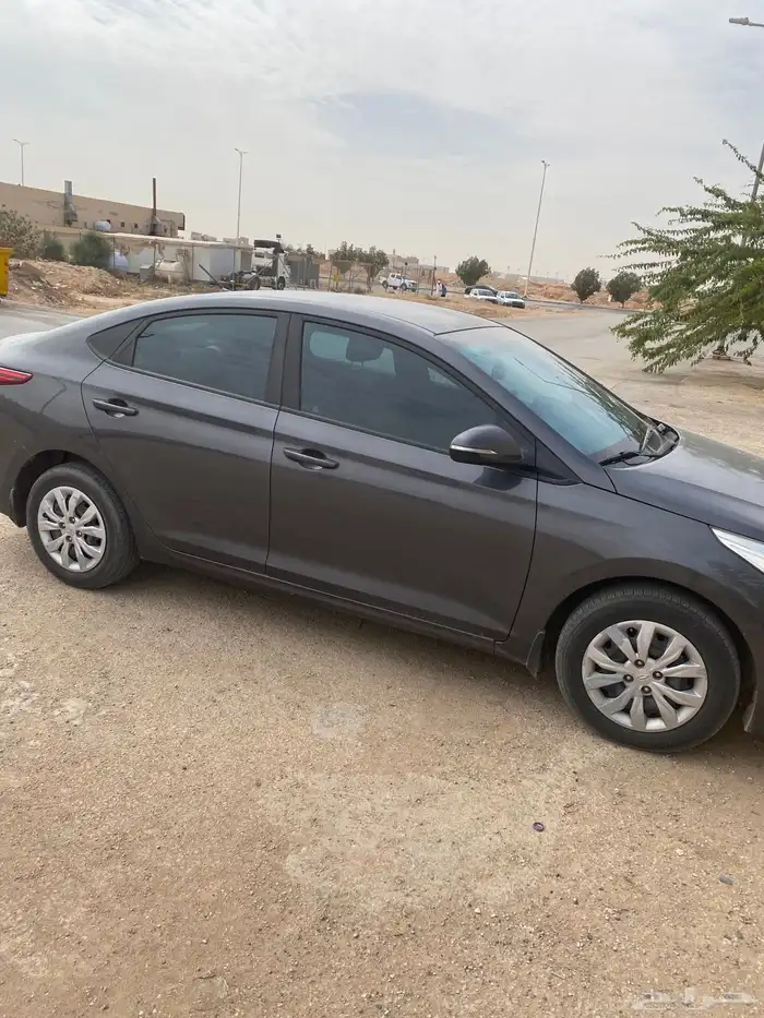 اكسنت 2020 ماشي 155000 كل شي وكاله المالك الاول 2