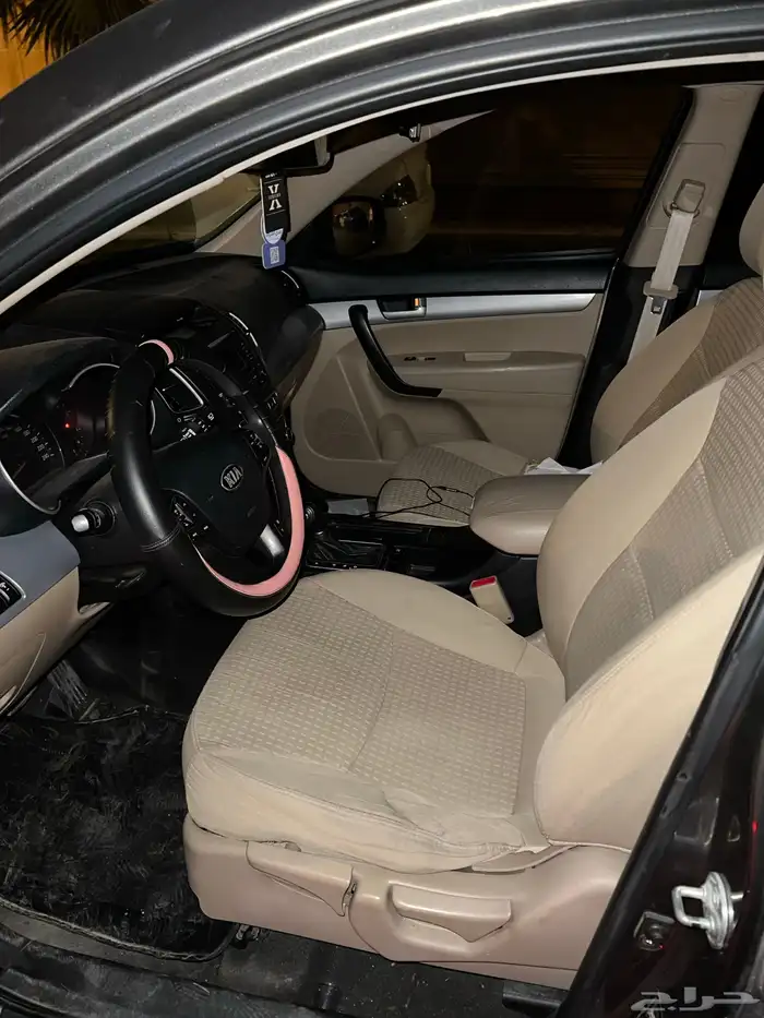 كيا سورينتو 2014 7 مقاعد 4