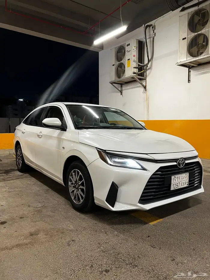 تويوتا يارس 2023 y عبداللطيف جميل 2