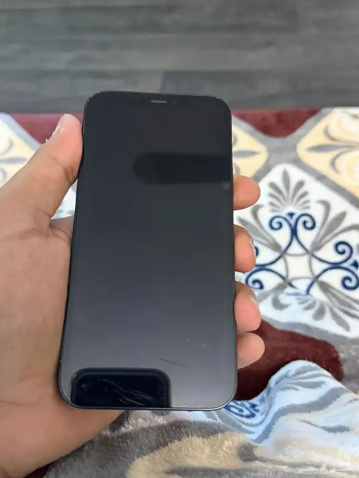 ايفون 12 العادي 64 قيقا للبيع 2