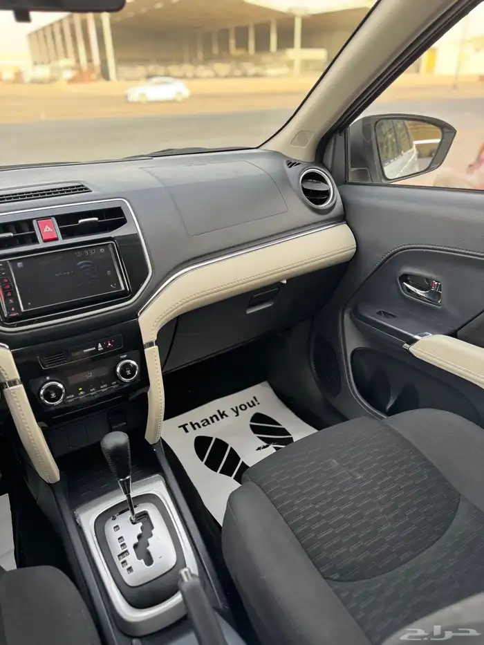 تويوتا راش 2022 - فل كامل - بحالة الوكاله 9