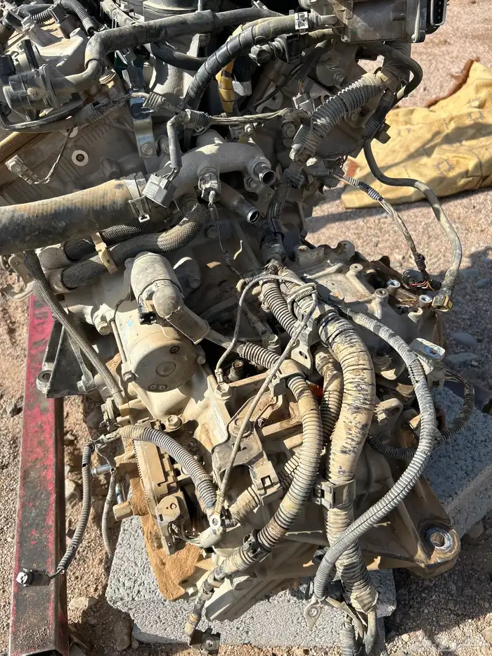 مكينة افالون 2010 وقير افالون 2