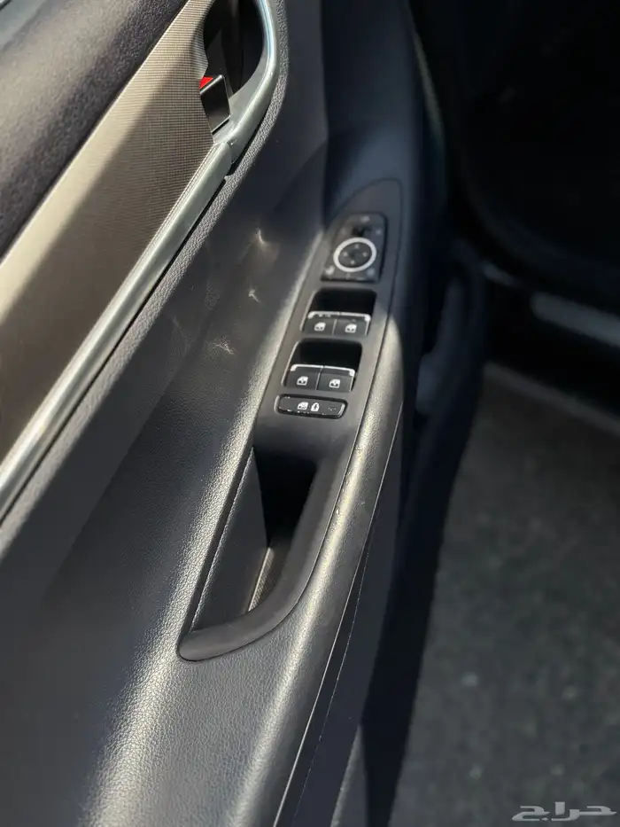 للبيع هونداي ازيرا المديل 2020 23