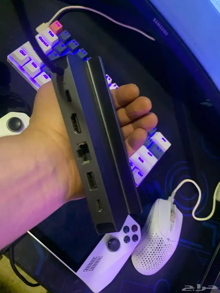 جهاز Asus Rog Ally Z1 Extreem فيه عطل مع قاعدة للجهاز 4