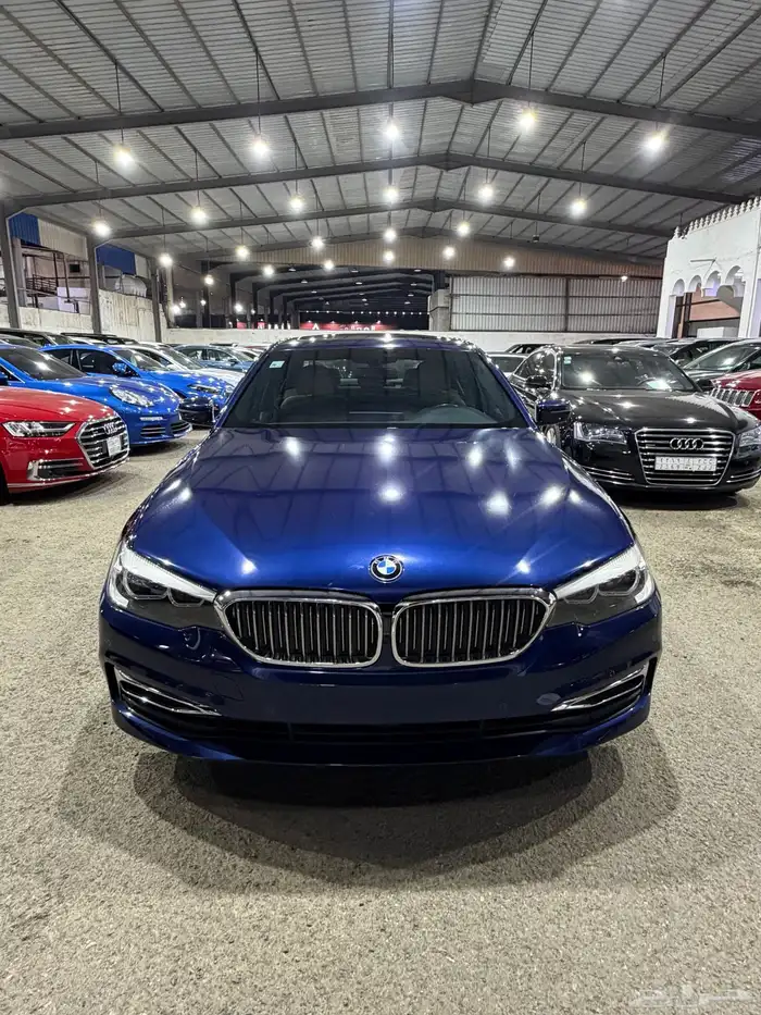 بي ام دبليو الفئة الخامسة 520i 2019 0