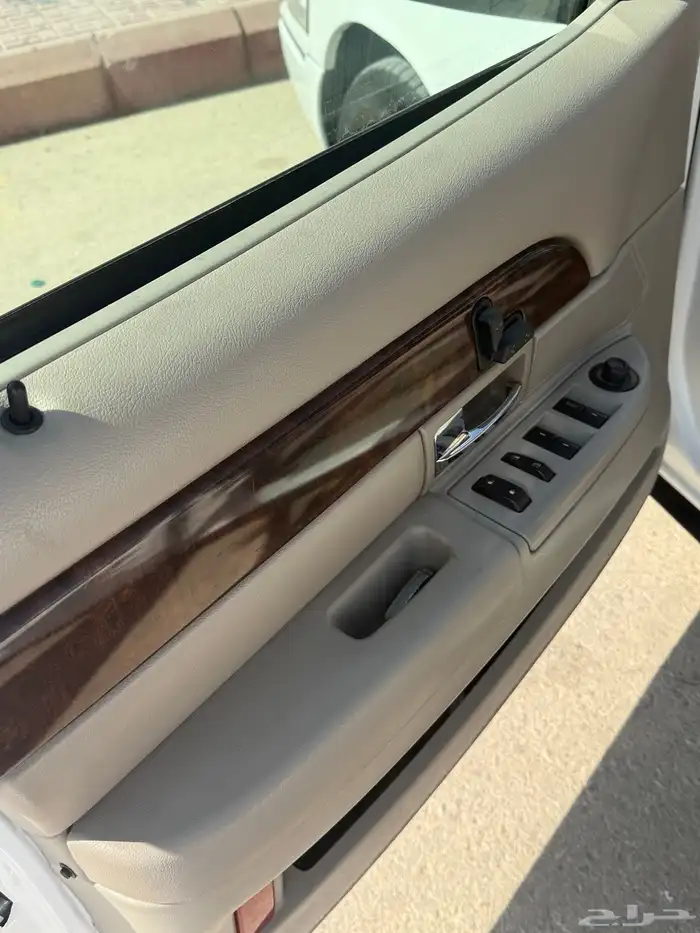 فورد ماركيز 2010 14