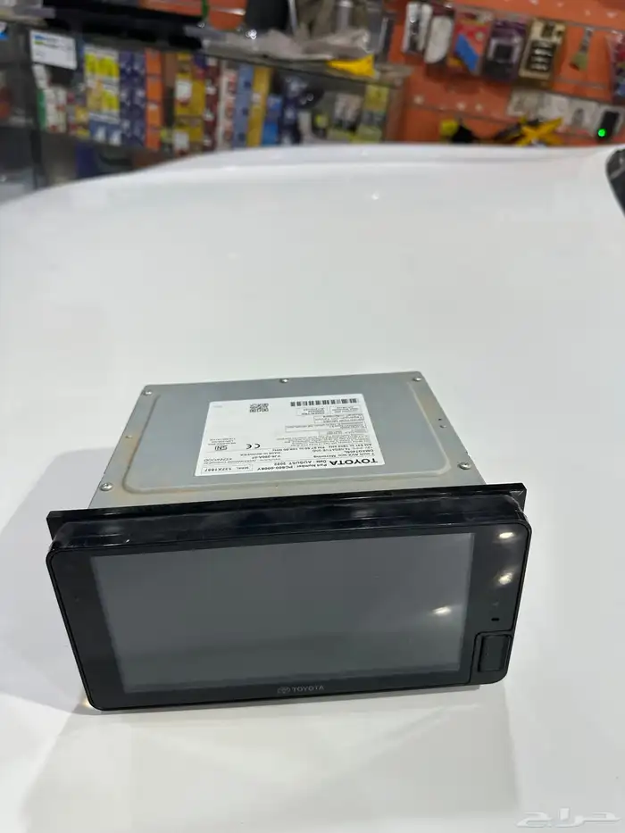 شاشه هايلوكس وكاله 0