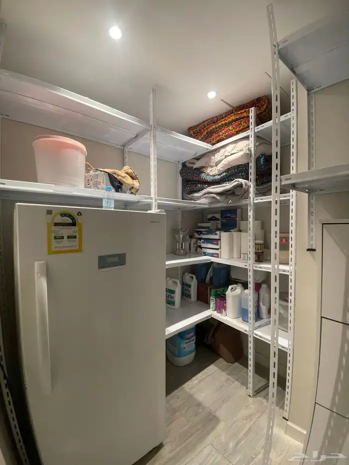 ارفف تخزين مستودعات 9