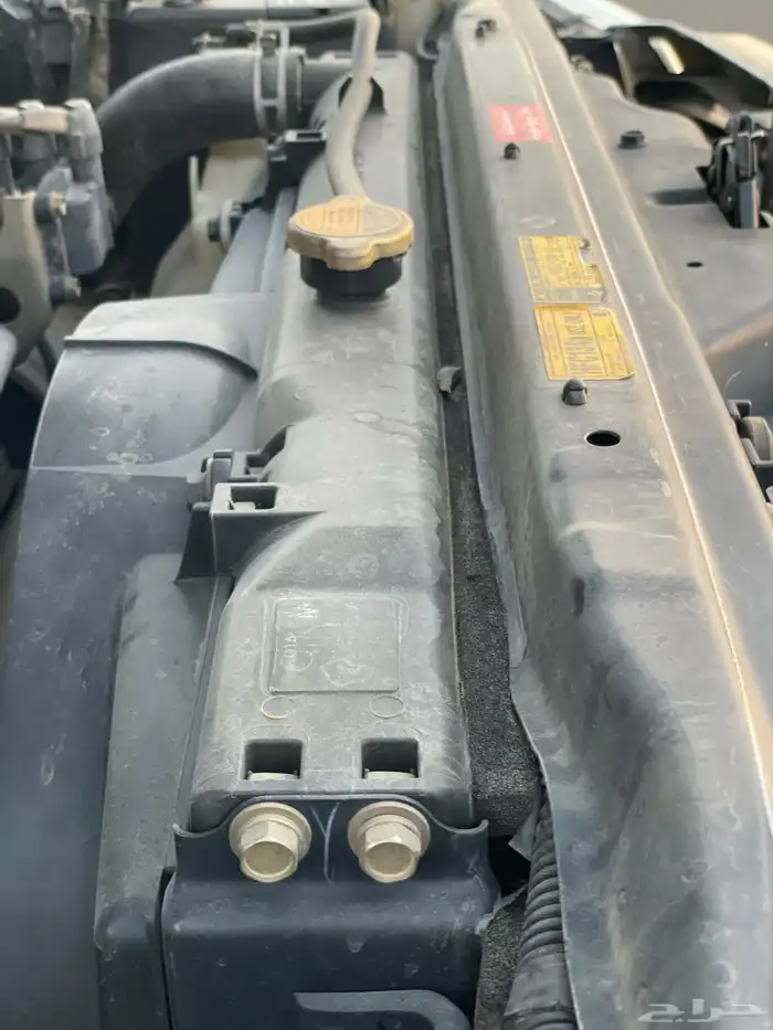 للبيع جيب2002 جي اكس ار قير عادي دفلك 23