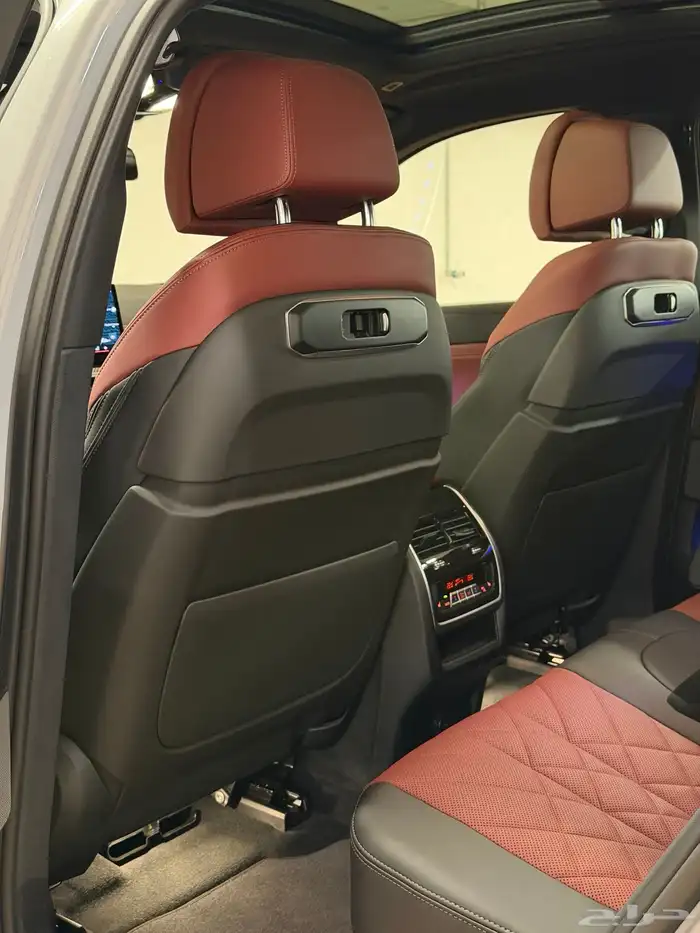 بي ام دبليو 2024 X6 14