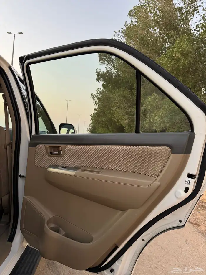 فورشنر وكالة بدون دبل 2013 40