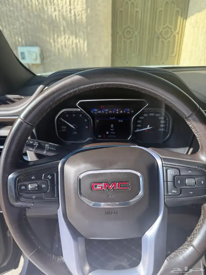 جمس يوكن 2021 SLE 8