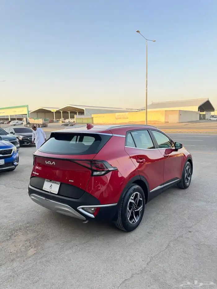 للبيع كيا سبورتاج 2024 - نص فل - دبل محرك 1.6 3