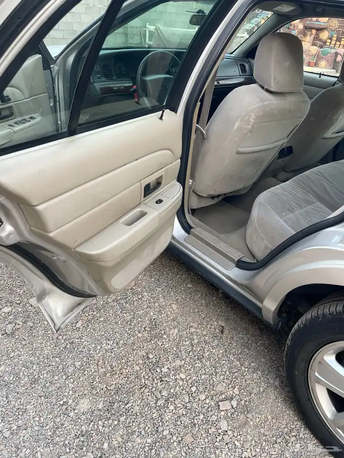 فورد فكتوريا 2006 سعودي 32